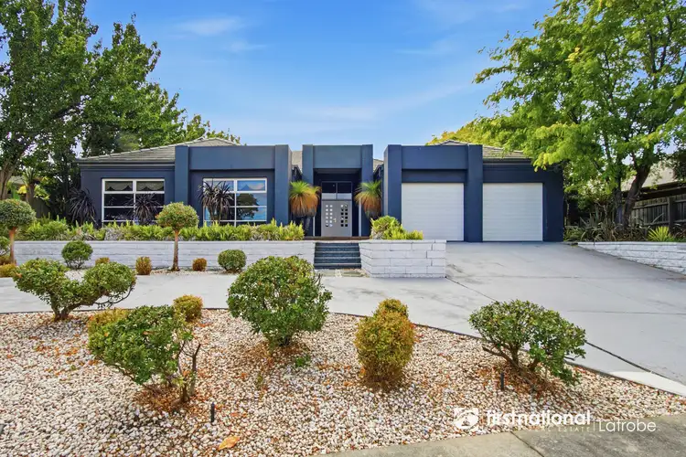 149 Riverslea Boulevard