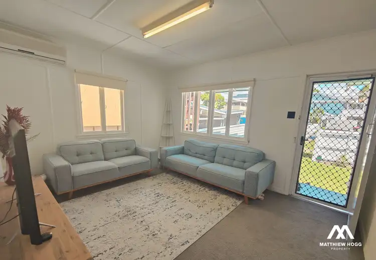 33 Gordon Parade