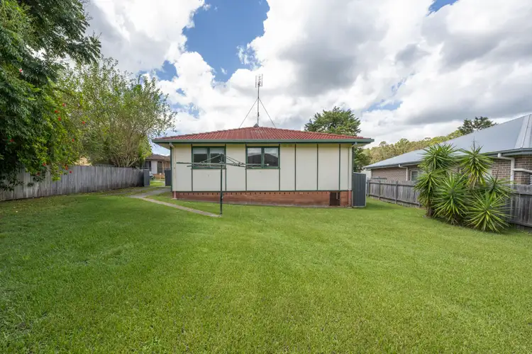 19 Toona Way