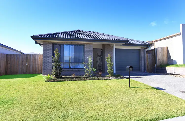 27 Steves Way, Coomera QLD 4209