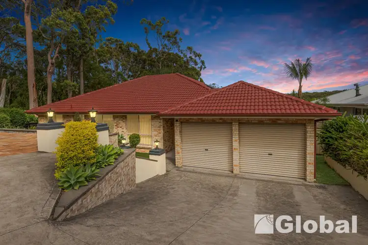6 Rosemount Court
