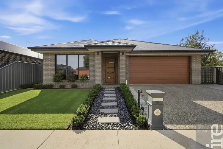 9 Magnolia Terrace
