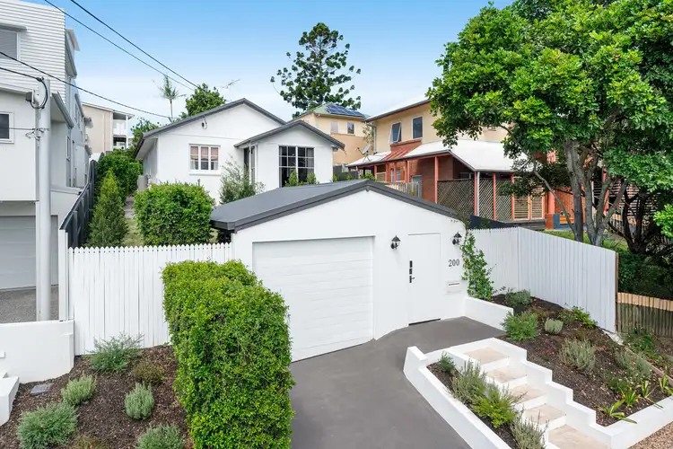 200 Carlton Terrace, Manly QLD 4179