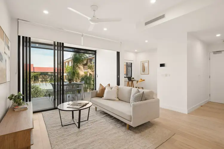 24 Gellibrand Street