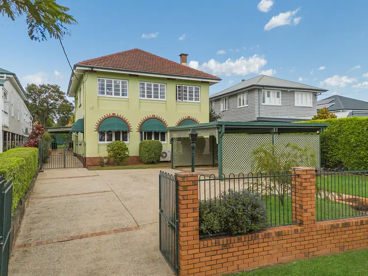 39 Norman Parade