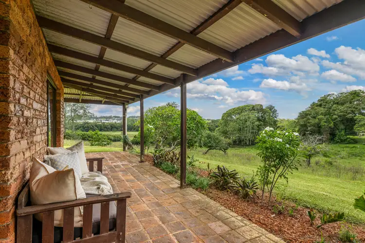 205 Old Palmwoods Road