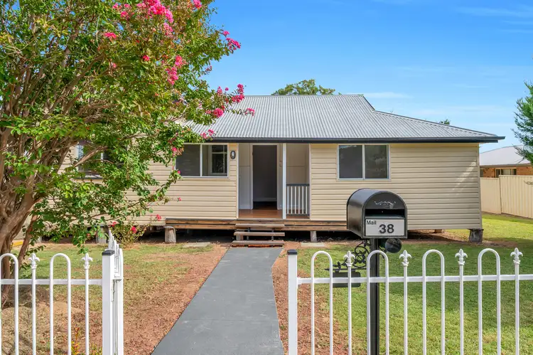 38 Glen Road