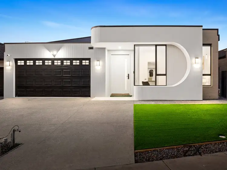 35 Briscola Crescent,