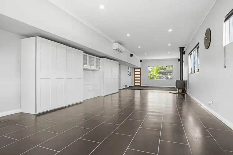 829 Armadale Road