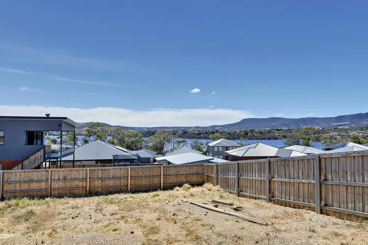 42 Stony Point Drive