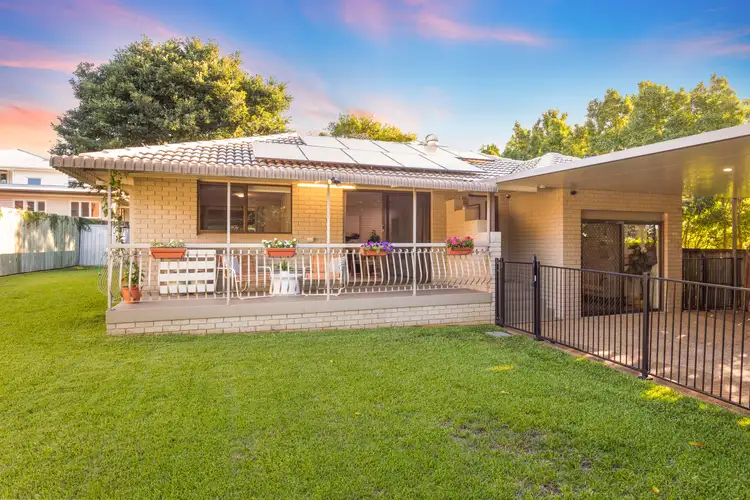6 Goss Road