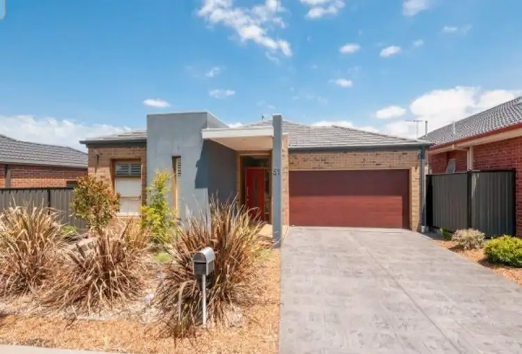 51 Ardsley Circuit