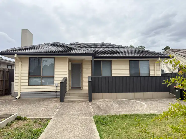 8 View Street