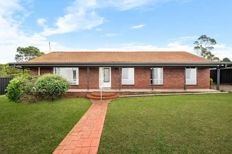 10 Victor Street