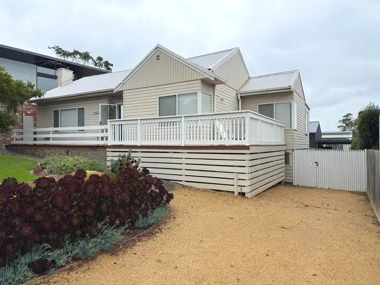 6 Wonga Grove