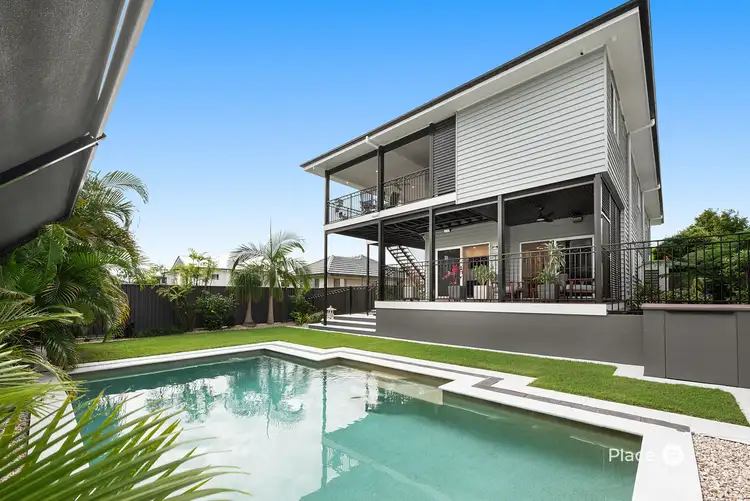 84 Arrol Street