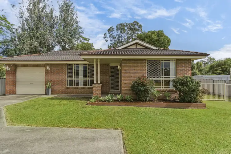 12b Waratah Street