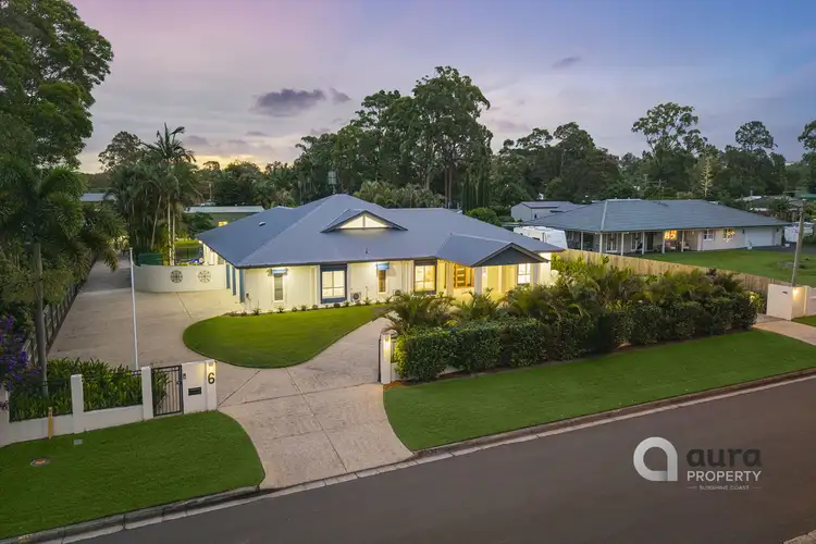 6 Casuarina Drive