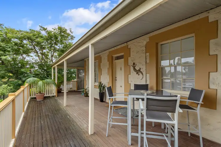 2A Daly Street