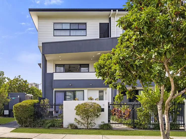 32 John Street
