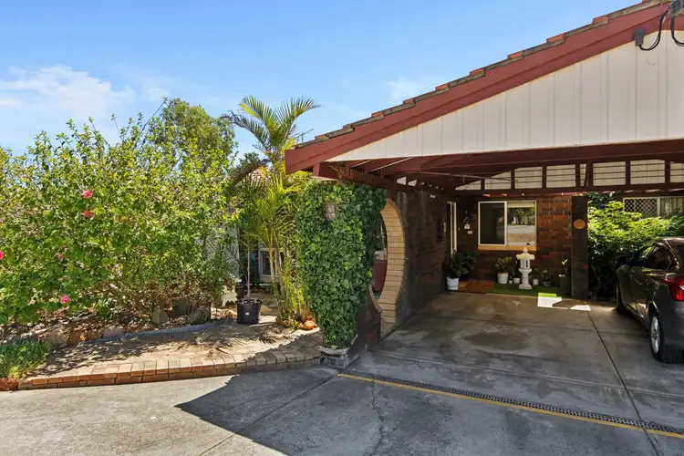 2 Kathleen Street