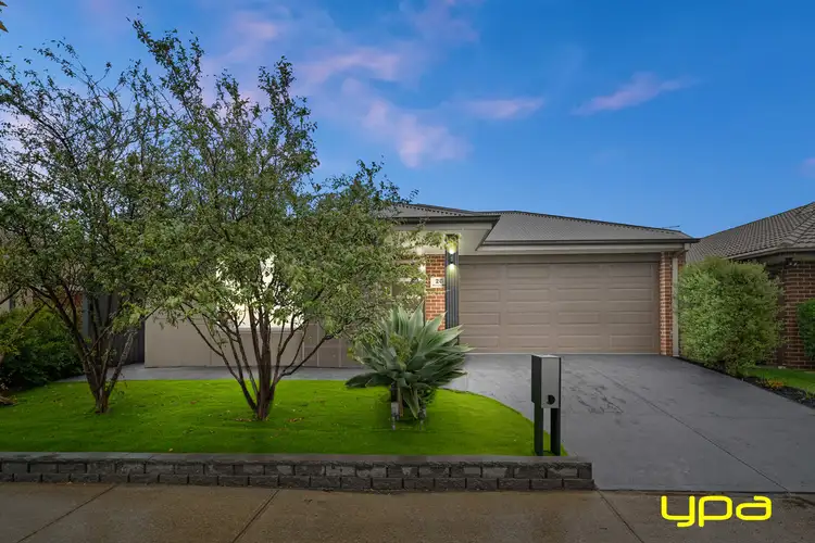 20 Riverstone Boulevard