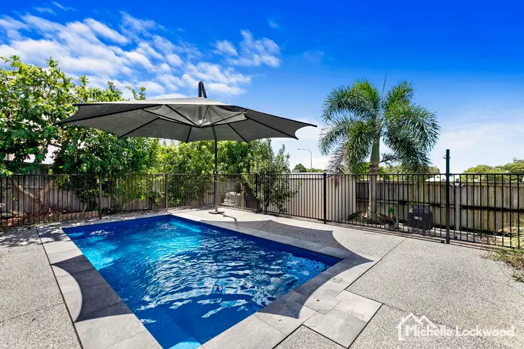 16 Bronte Place