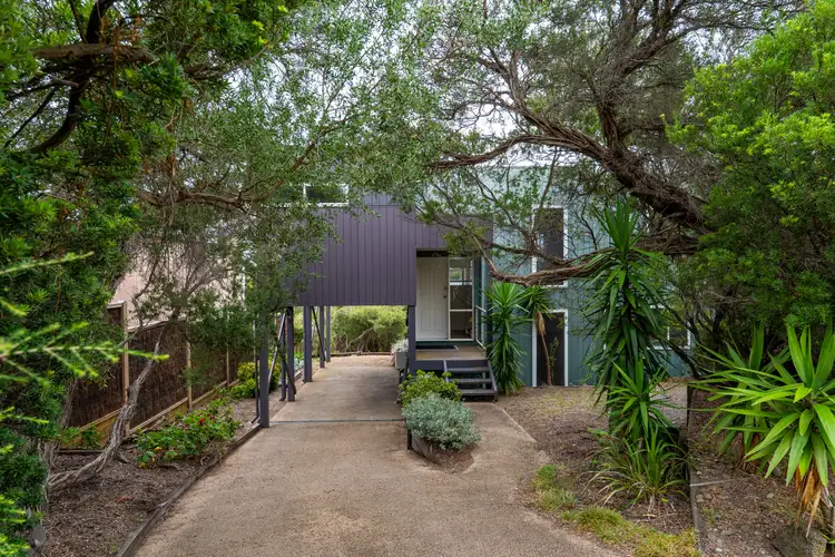 22 Phyllis Parade