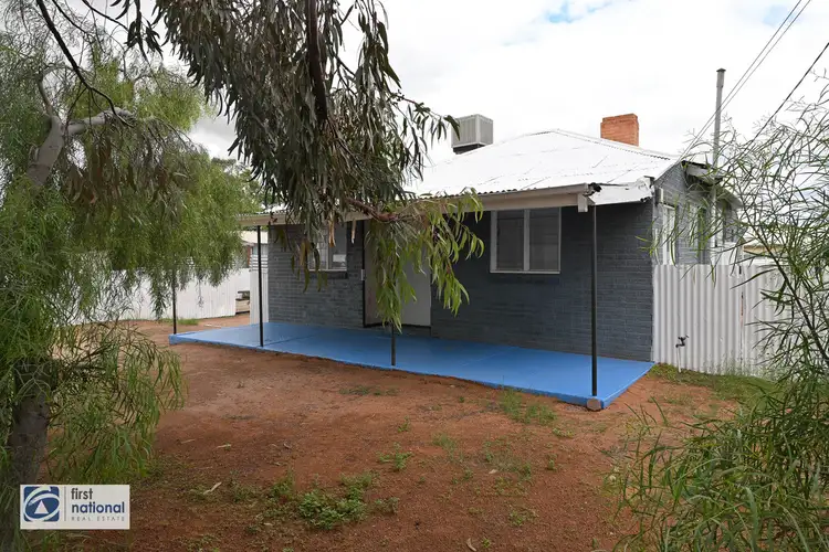 1 Hunter Crescent