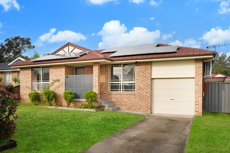 26 Armstein Crescent