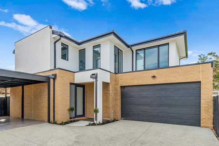 2 Sussex Crescent