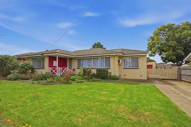 28 Sale Road