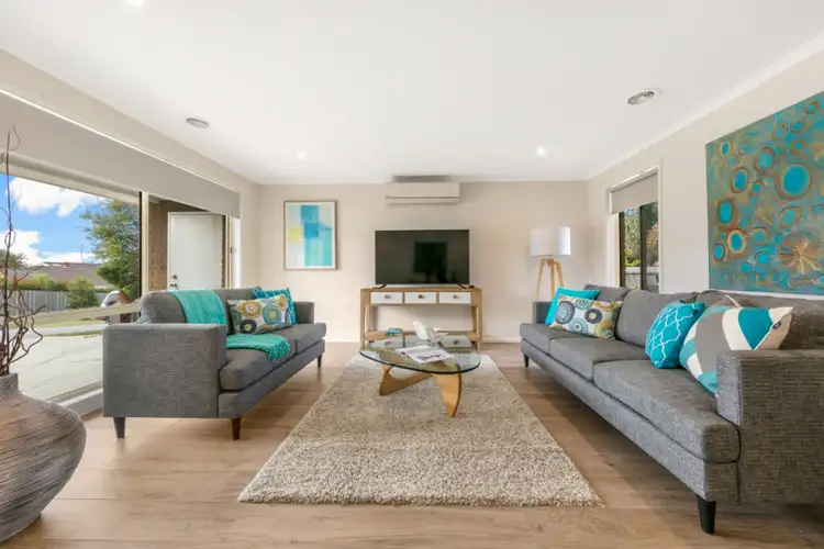 Third view of Homely house listing, 2 Eskdale Court, Mornington VIC 3931