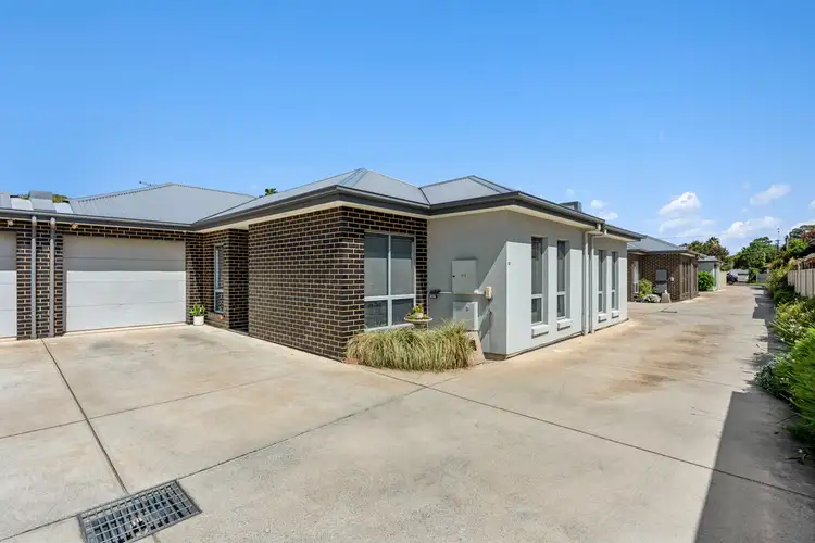 12F Barry Road