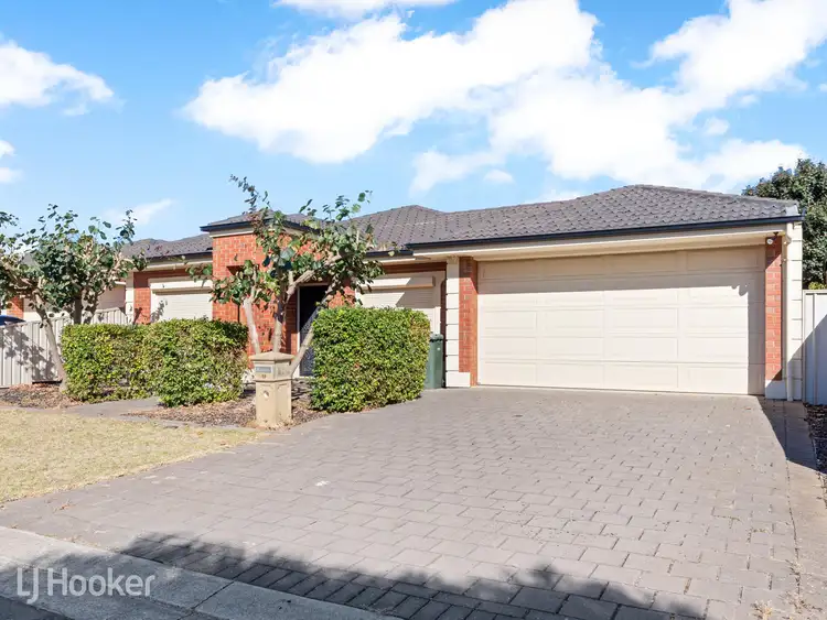 19 Whitbread Avenue