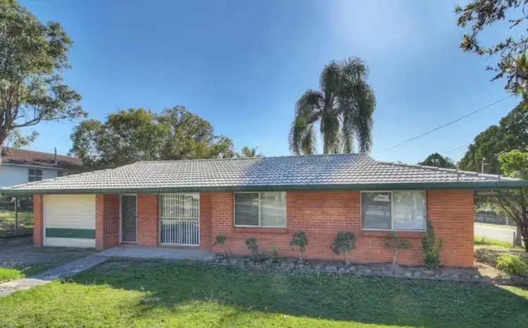 24 Omar Street