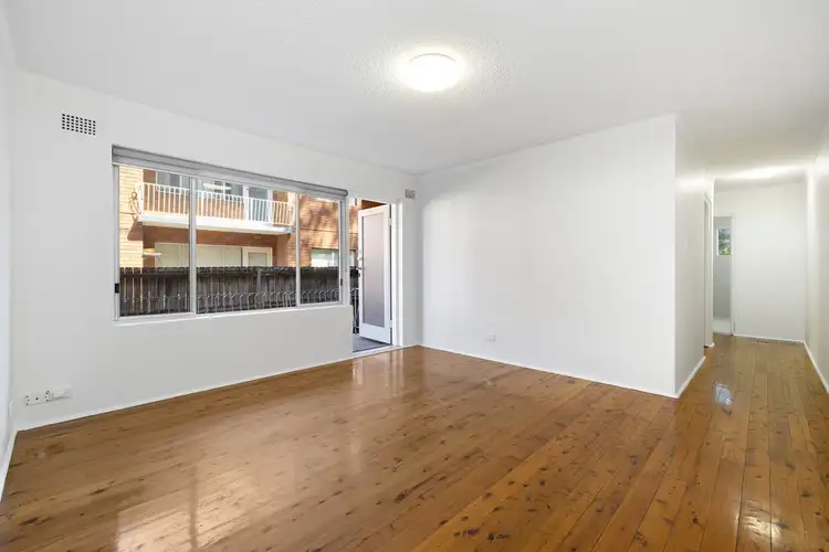 8 Mooney Street