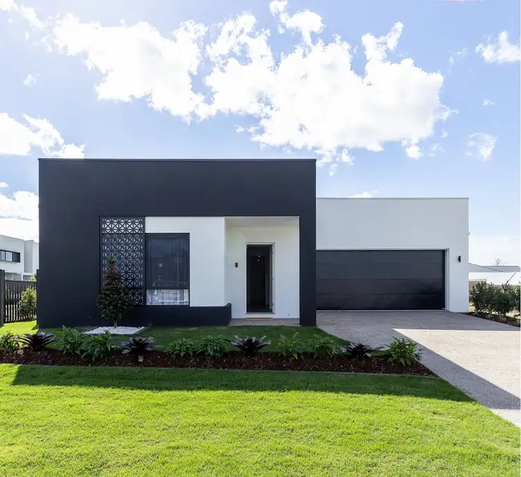 7 Vale Avenue