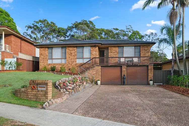 9 Silverdale Parade
