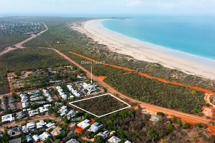 14 Cable Beach Road West, Cable Beach WA 6726