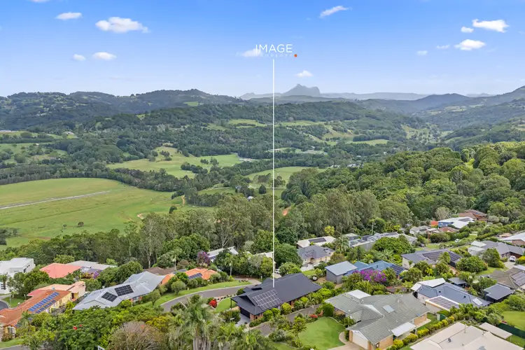 12 Snowgum Drive