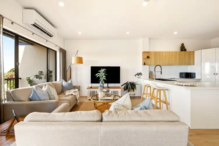 3 Orient Court