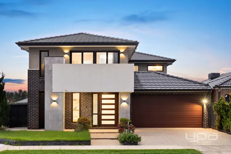 24 Terrene Tce
