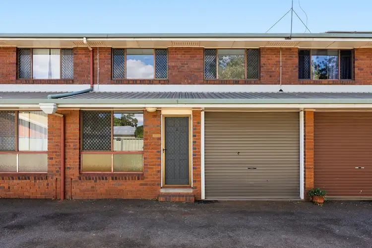 15 Edith Street