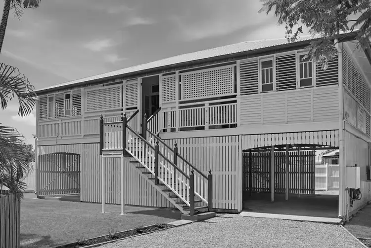 18A Sixth Avenue