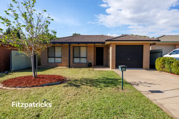 25 Girraween Mews