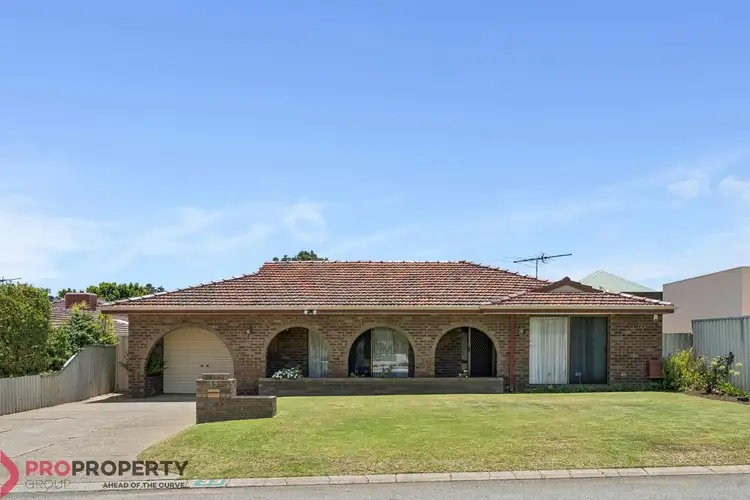 33 Grebe Street