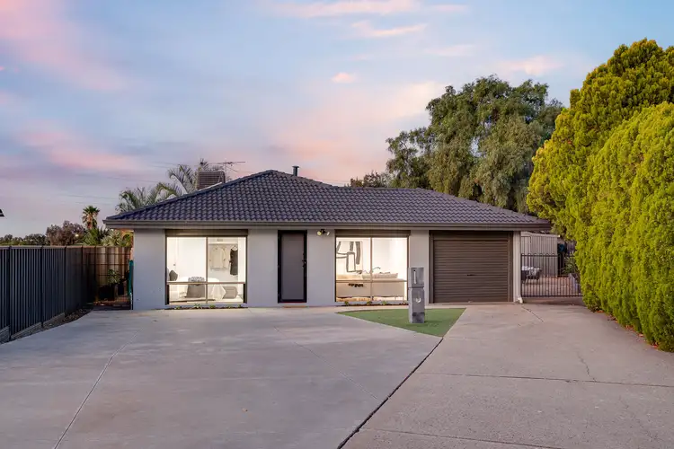 10 Alpin Court