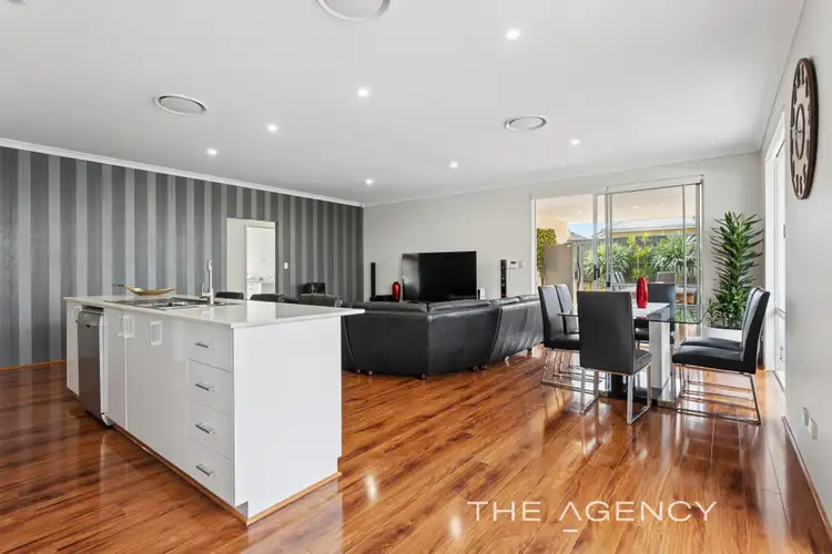 10 Limone Street