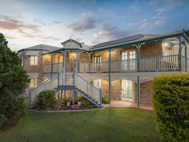 1 Carnation Crescent